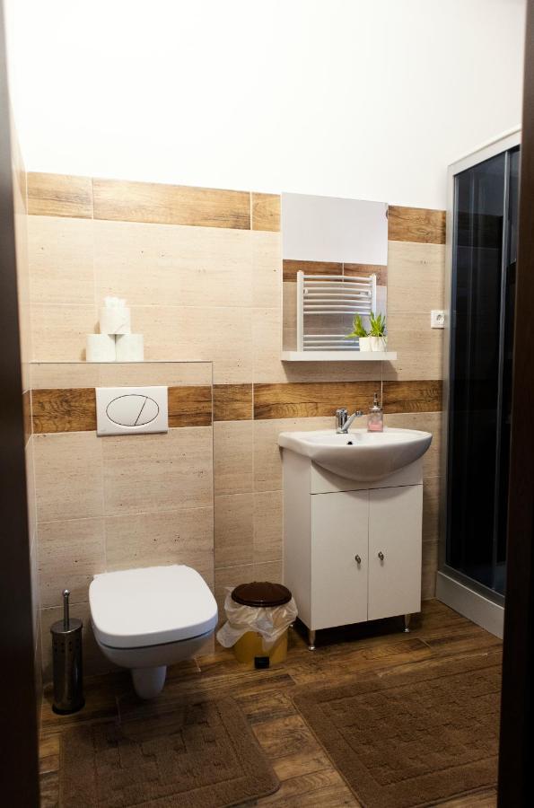 Elekes Apartmans * Odorheiu Secuiesc