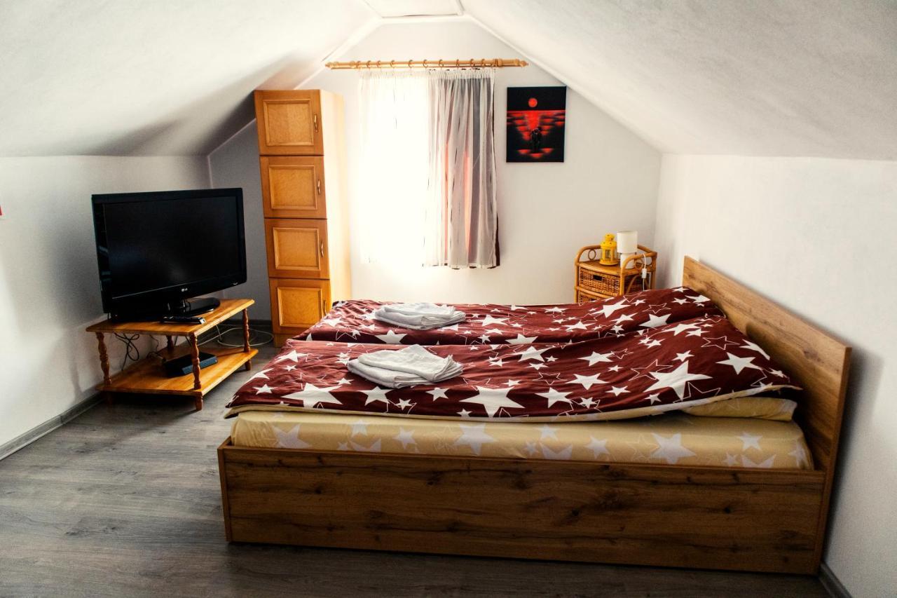 Elekes Apartmans Apartment Odorheiu Secuiesc