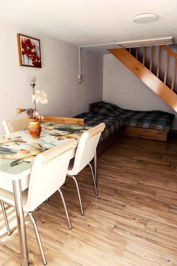 Elekes Apartmans * Odorheiu Secuiesc