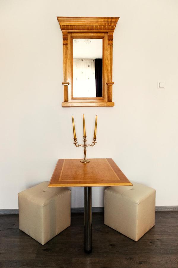 Elekes Apartmans *