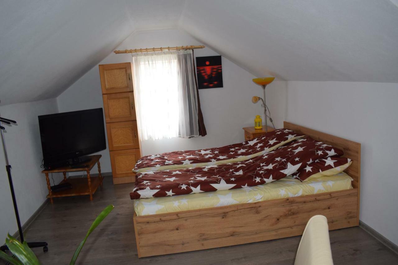 Elekes Apartmans * Odorheiu Secuiesc